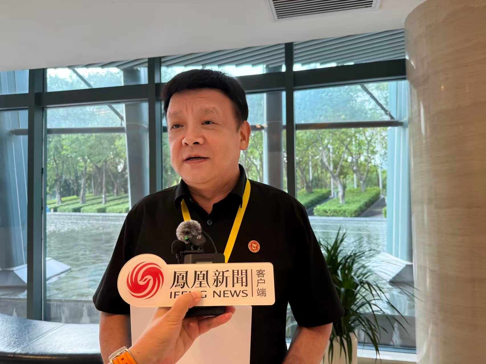 中国合唱协会常务理事、陕西省合唱协会李会长接受采访。