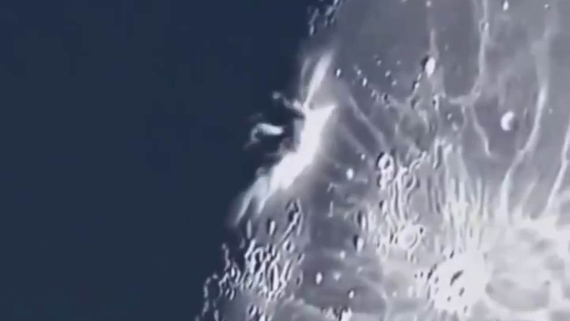SpaceX火箭残骸撞上月球，威力相当于数吨TNT炸药爆炸