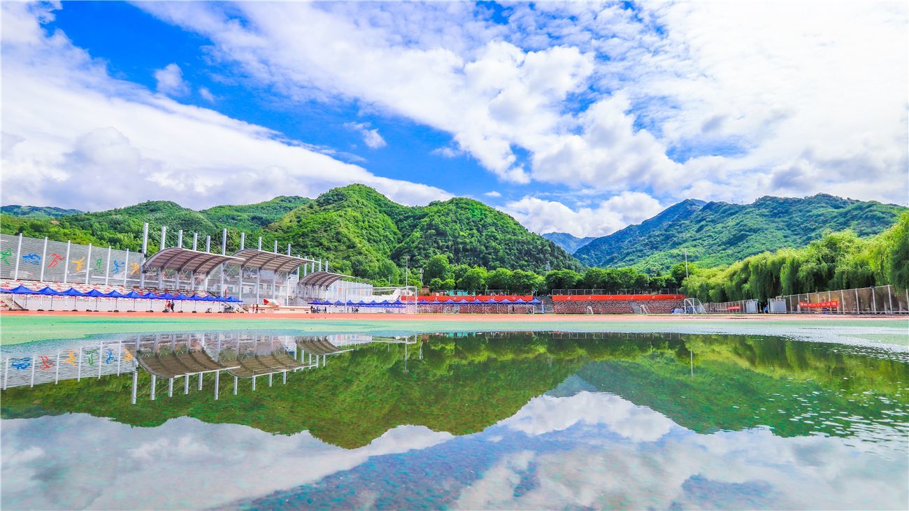 教育视点|这份校园美景打卡合集 送给正在准备短视频大赛的你
