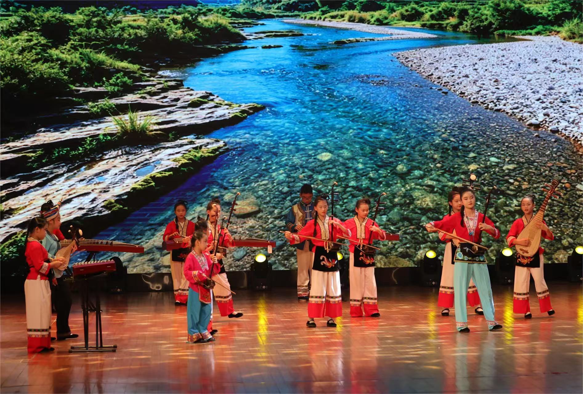 山海和鸣歌传八桂 粤桂同心共谱团结乐章 ——器乐剧《歌仙传》登陆西乡会堂，民乐赋能民族团结与宝安公共文化建设