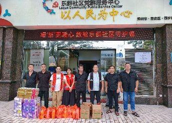 路口有“红哨”，共治暖人心——乐群社区物业联动文明劝导