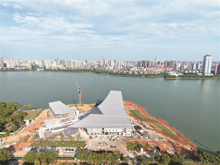建设中的南昌市图书馆新馆。本版图片由江西日报全媒体记者 周 珺摄