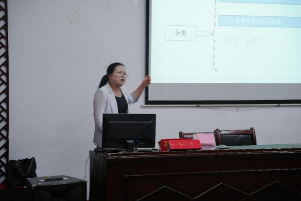 南昌师范学院美术学院(数字影像产业学院)“艺法同行”宣讲团进社区