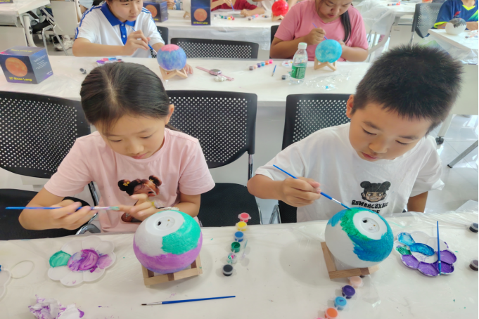点亮星空,启航志愿之路——蚝业社区民生微实事项目之“青苗启航”青少年志愿者成长工作坊圆满举行