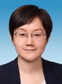 张莹简历