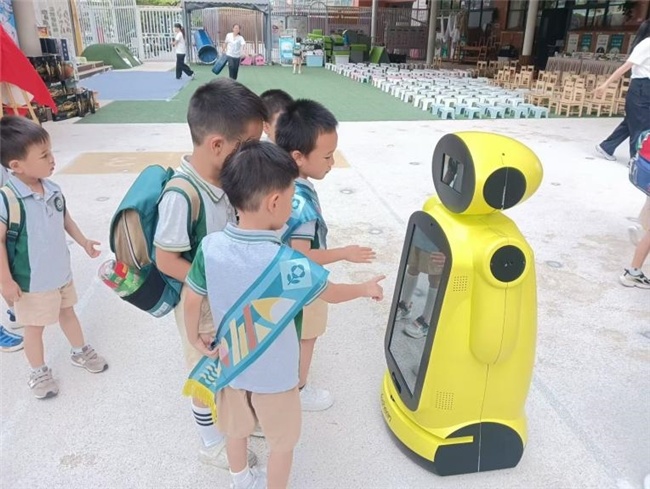 孩教圈四大AI智能装备一站式打造幼儿园AI活动室(图9)