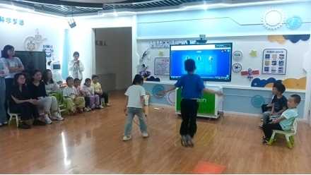 孩教圈四大AI智能装备一站式打造幼儿园AI活动室(图6)