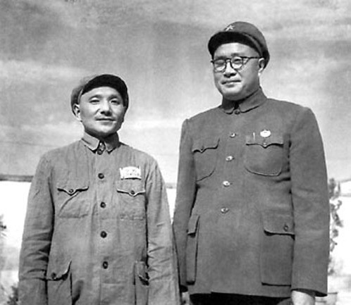 刘伯承和邓小平在一起