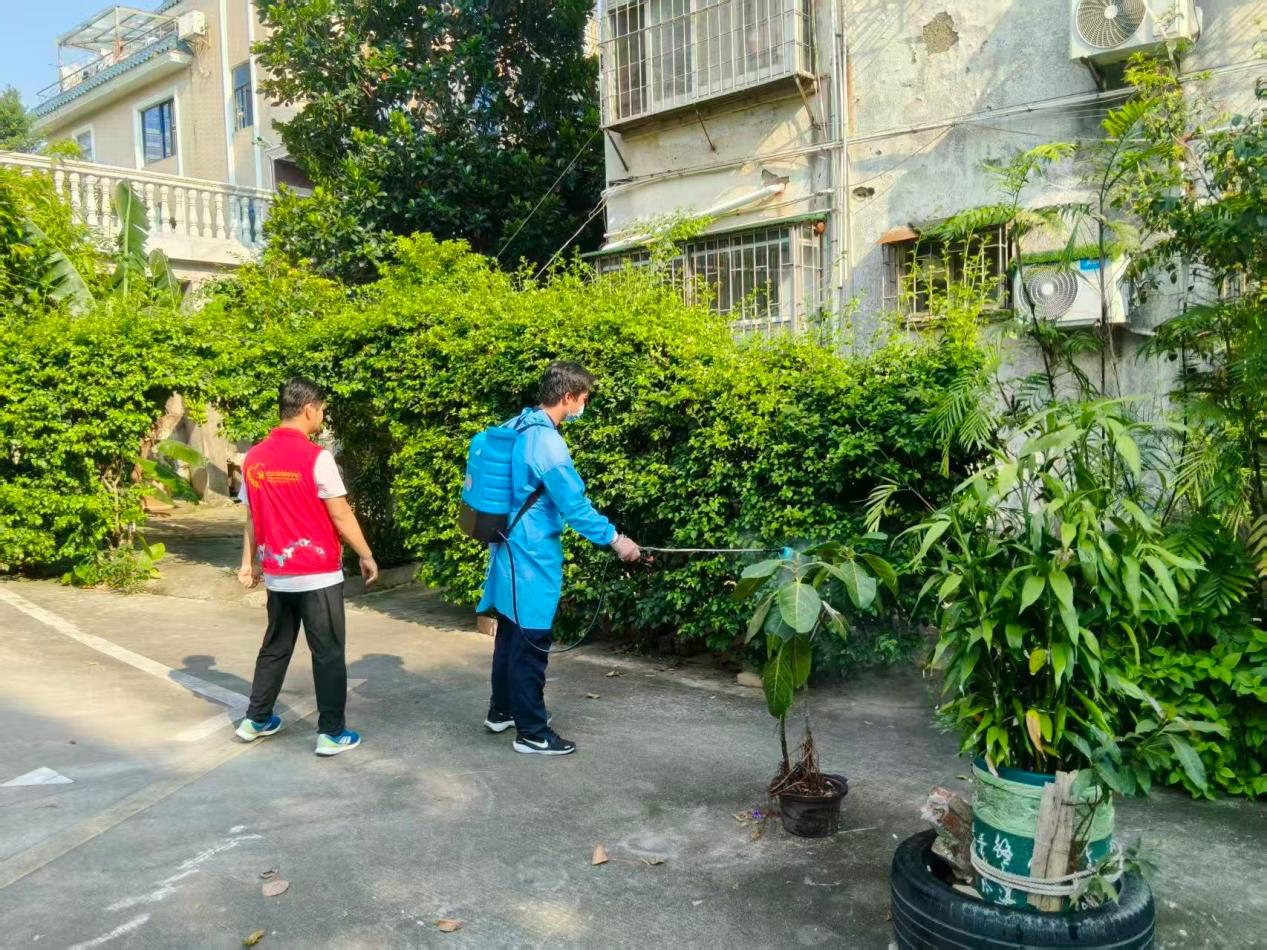 联防联控清除孳生地 群防群治守护社区安全