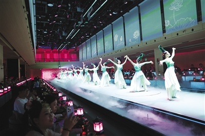 剧场演出现场