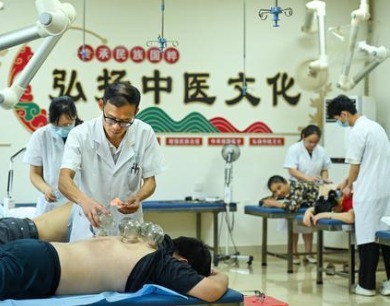  
在家门口看上好中医（图）
  