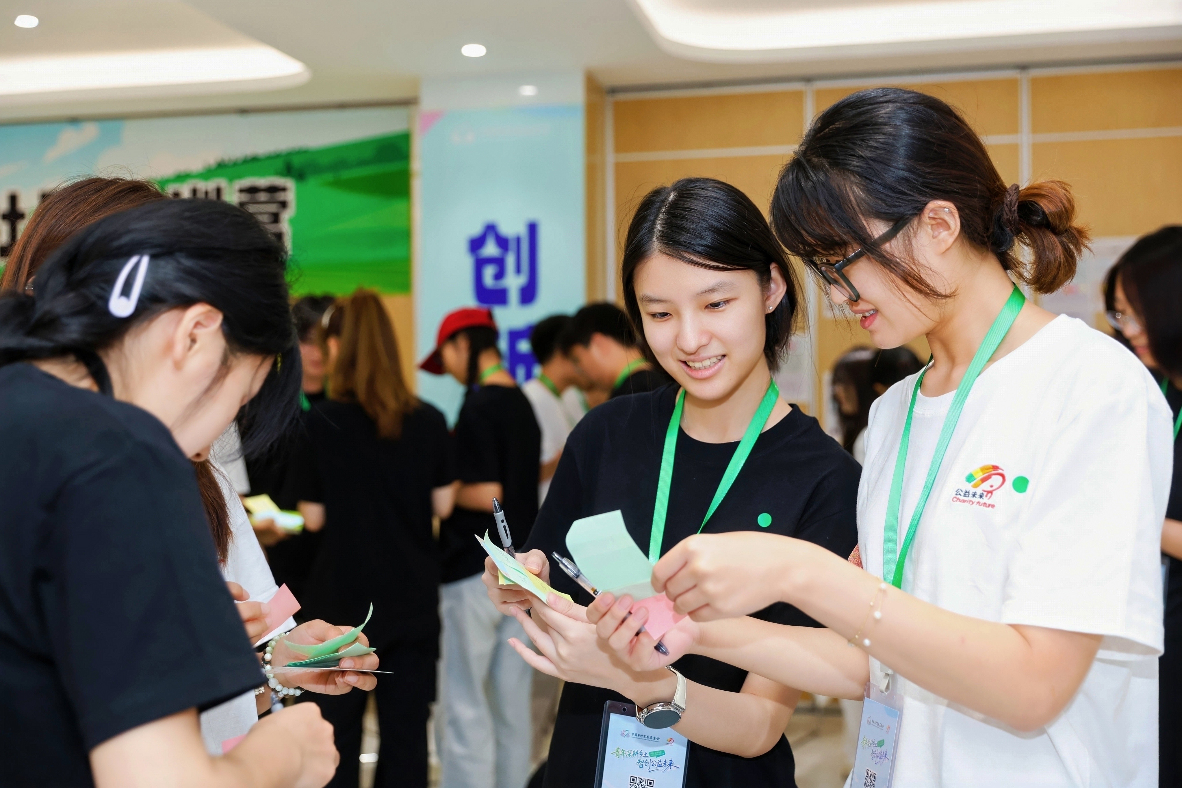 图:集训营设置多层次、递进式的赋能课程