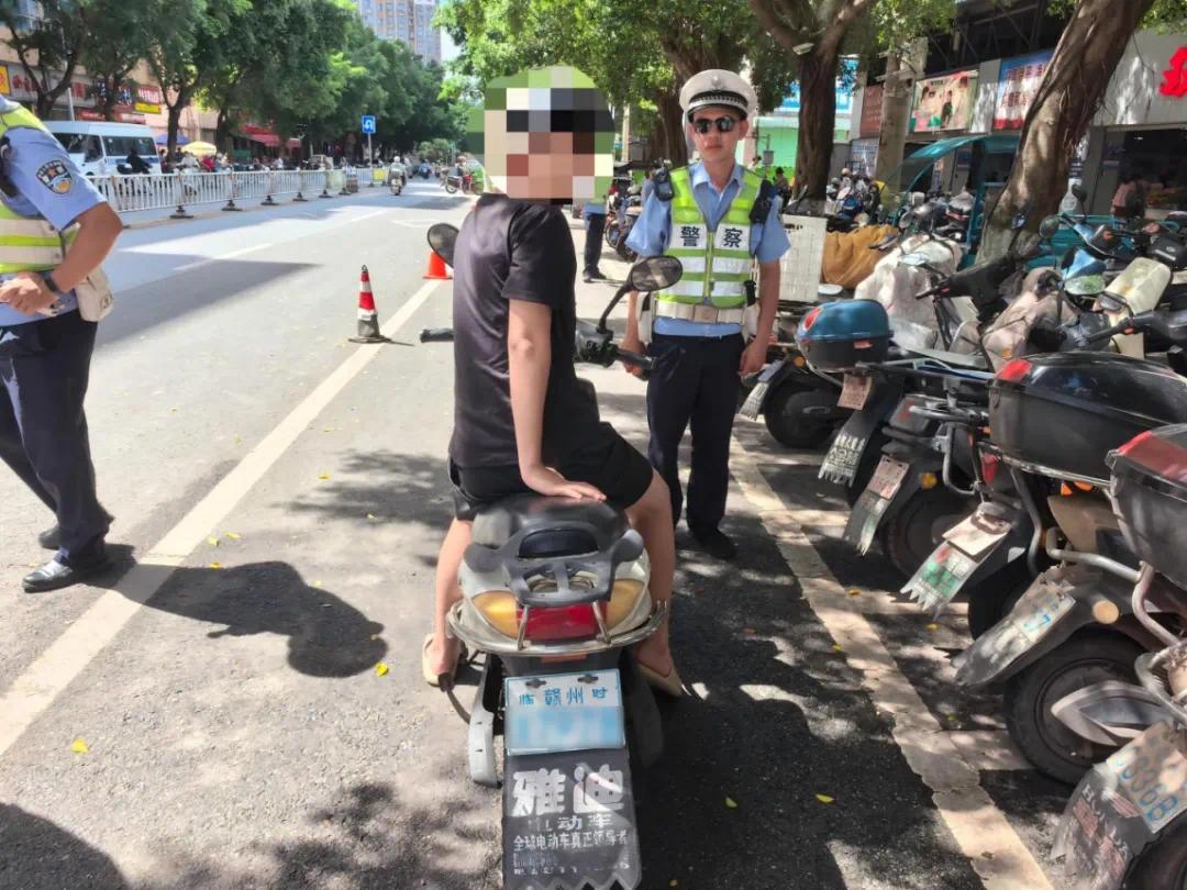 超标车 (3).jpg
