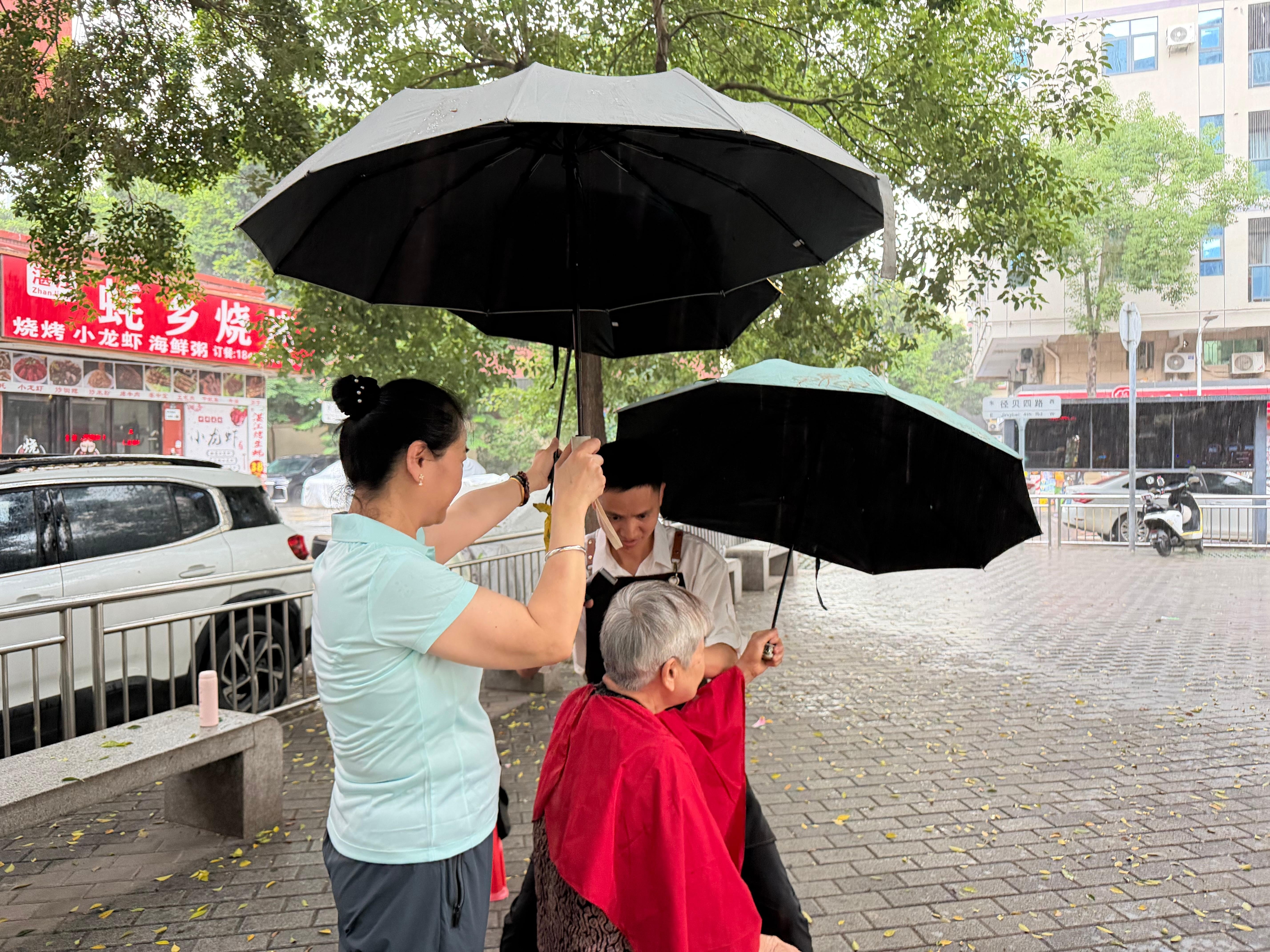 便民零距离 服务暖径贝 径贝社区暖心便民系列服务活动顺利开展