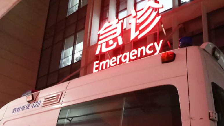 “杭州酒局猥亵案”知情人：女生求助无果反抗，入院时一度昏迷