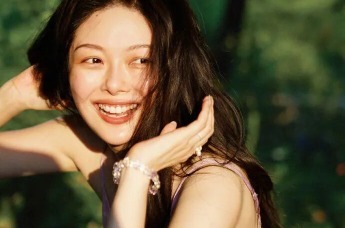 晚晚做女装，终究还是晚了？