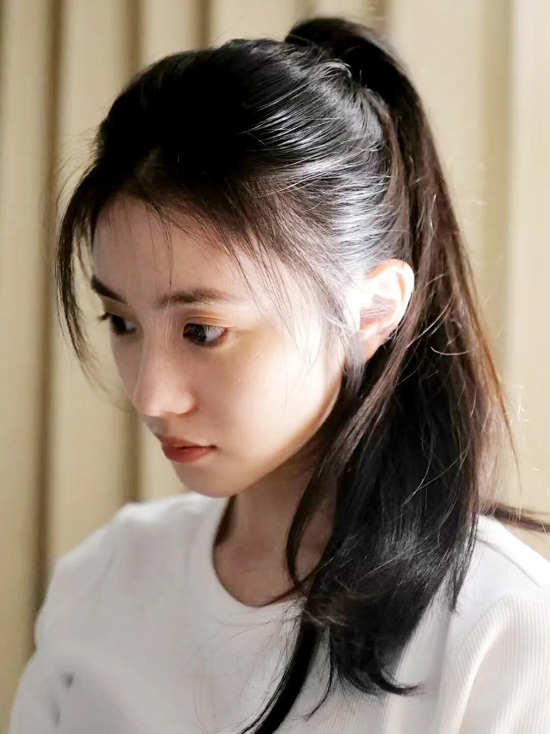 不想披头散发，跟女明星学扎超美高马尾！