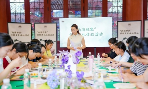 豫章书院举办书法讲座。(受访单位供图)