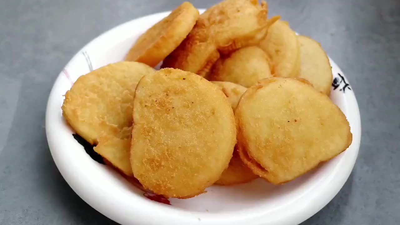 炸馒头片正确的做法，一点都不吸油，外酥里软，做法简单一看就会