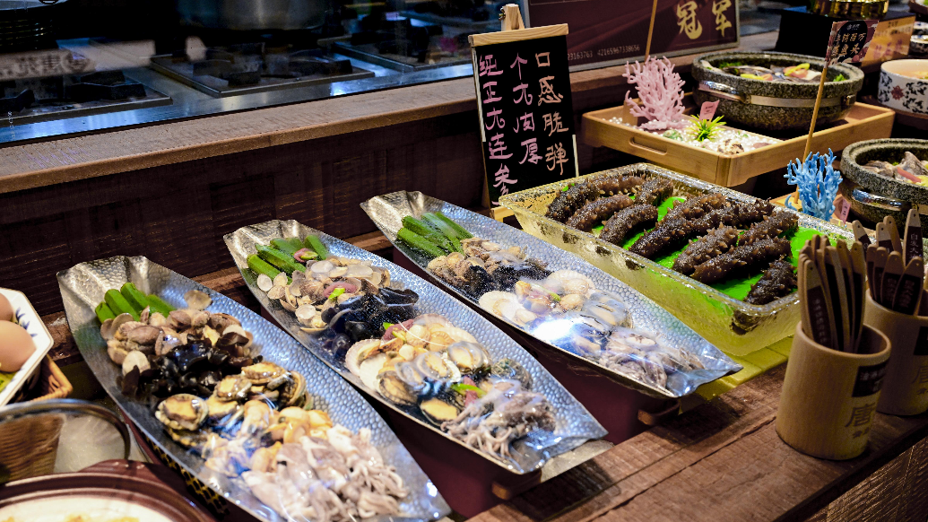 唐苑院子餐厅盛大启幕 打造岛城全时段庭院餐饮新地标