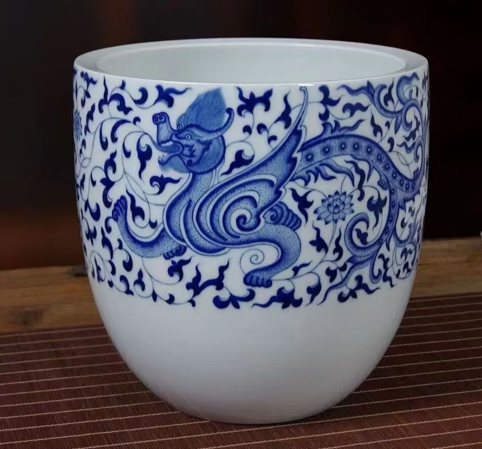 邬亮陶瓷《龙神》