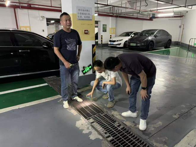 抓实消杀整改 筑牢健康防线——畔山美地嘉园召开灭蚊消杀专项工作会议