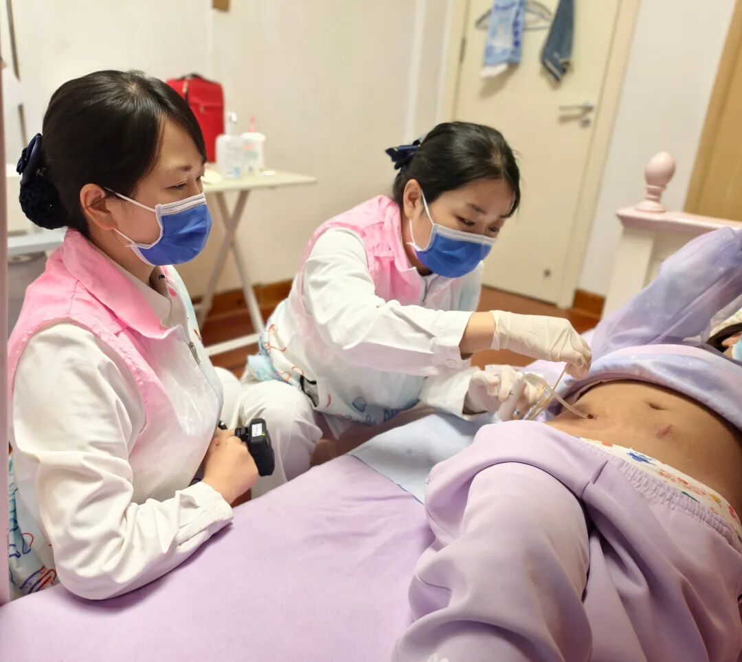 专科护士上门随访