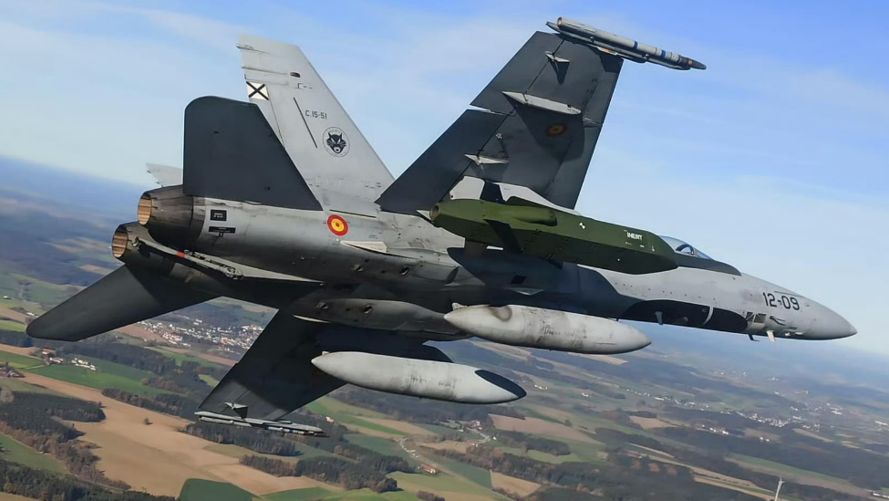 图为西班牙空军装备的F-18战斗机