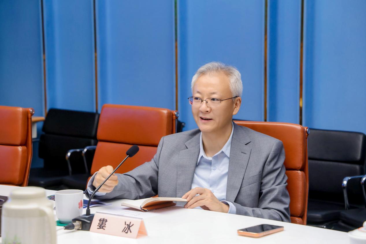 图 | 香港大公文汇传媒集团副总经理娄冰在双方座谈交流时发言