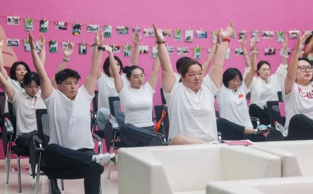 “她的新主场——退役女运动员赋能支持计划”2026年温暖收官 “她的新主场——退役女运动员赋能支持计划”2026年温暖收官
