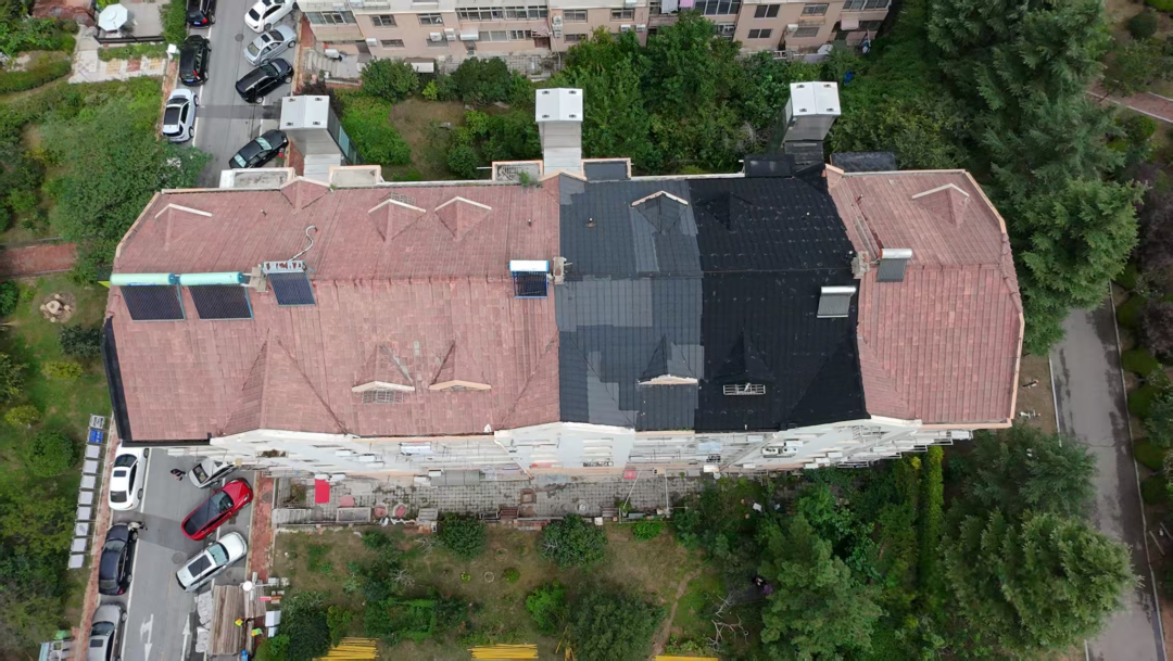 金门路街道弘信山庄进行屋面修缮
