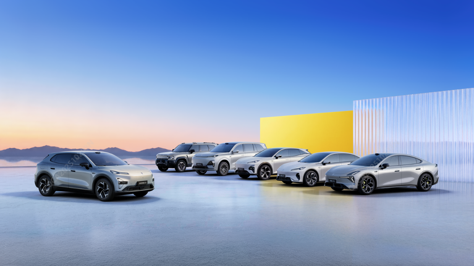 2026成都车展：深蓝汽车全系智能化进阶，全新深蓝G318成都车展上市，19.68万元-23.68万元