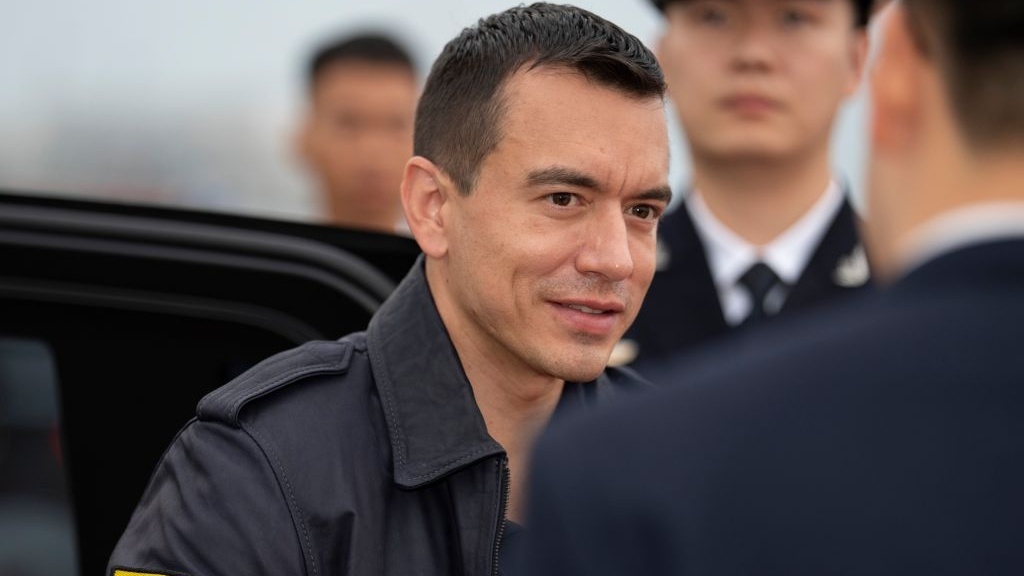“对华合作是务实选择”！厄瓜多尔总统开启8天访华行程 内地学者：将聚焦经贸与基建合作
