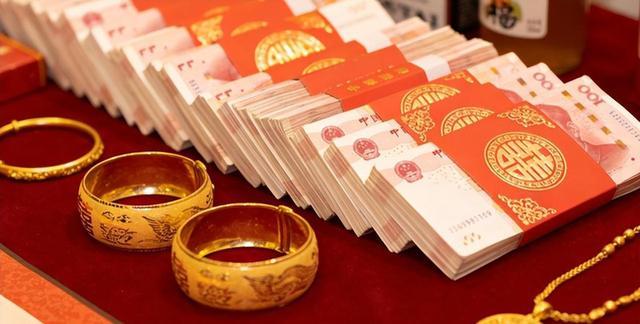 上半年结婚数骤降至327万对，90后00后直言：结个婚别想掏空爸妈！