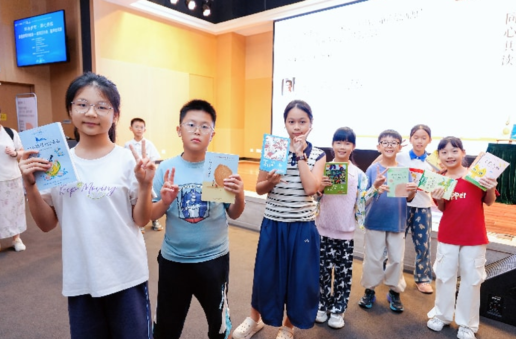 圳兴乡村·同心共读 | 童诗共创落河源,把乡土夏日写进三行诗
