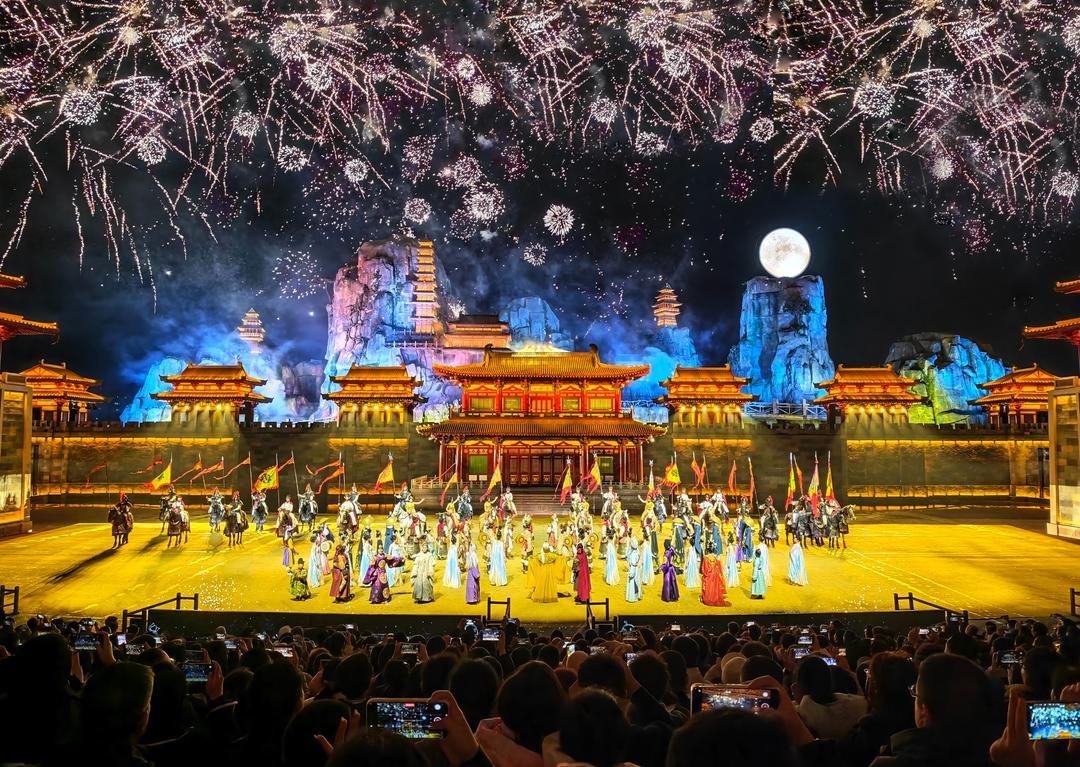 游玩即“入戏”山东景区如何用活演艺“变式”?(图1)