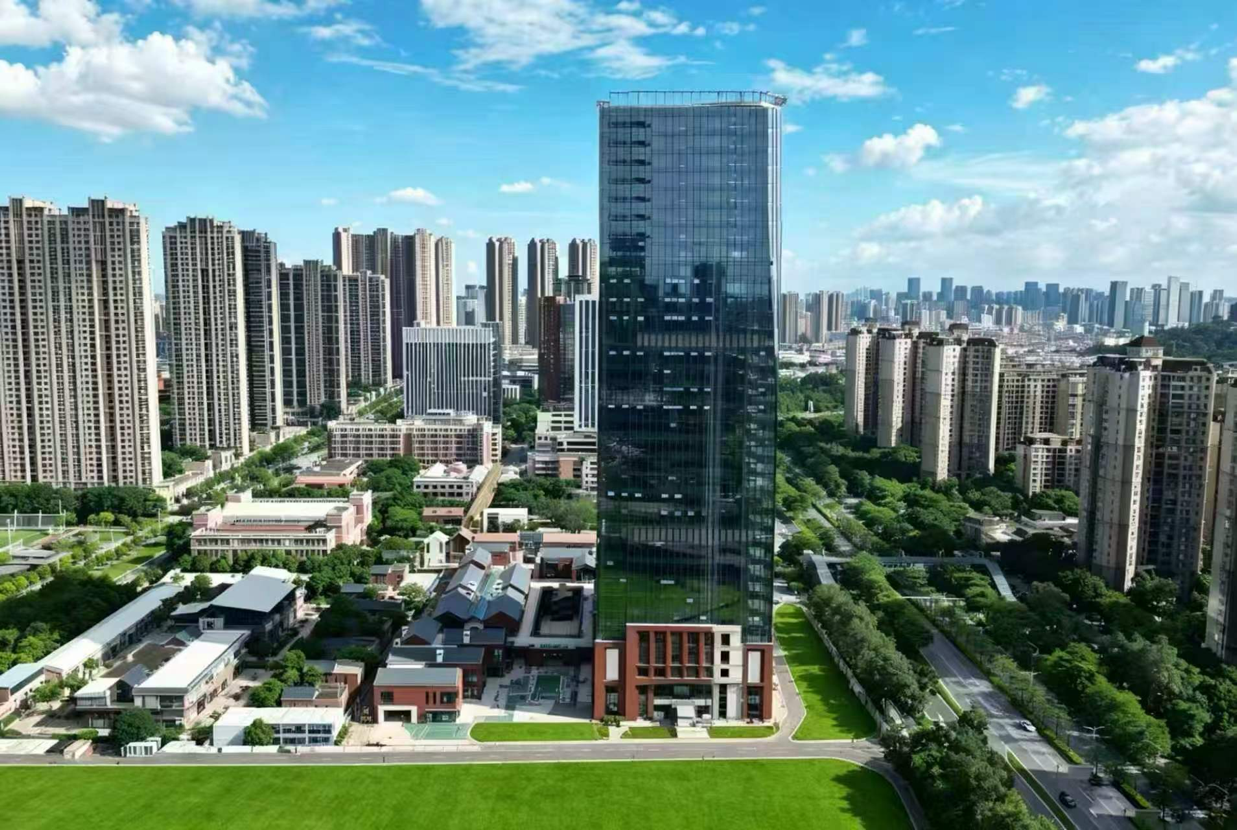 千灯湖创投特色小镇二期主楼“千金中心”