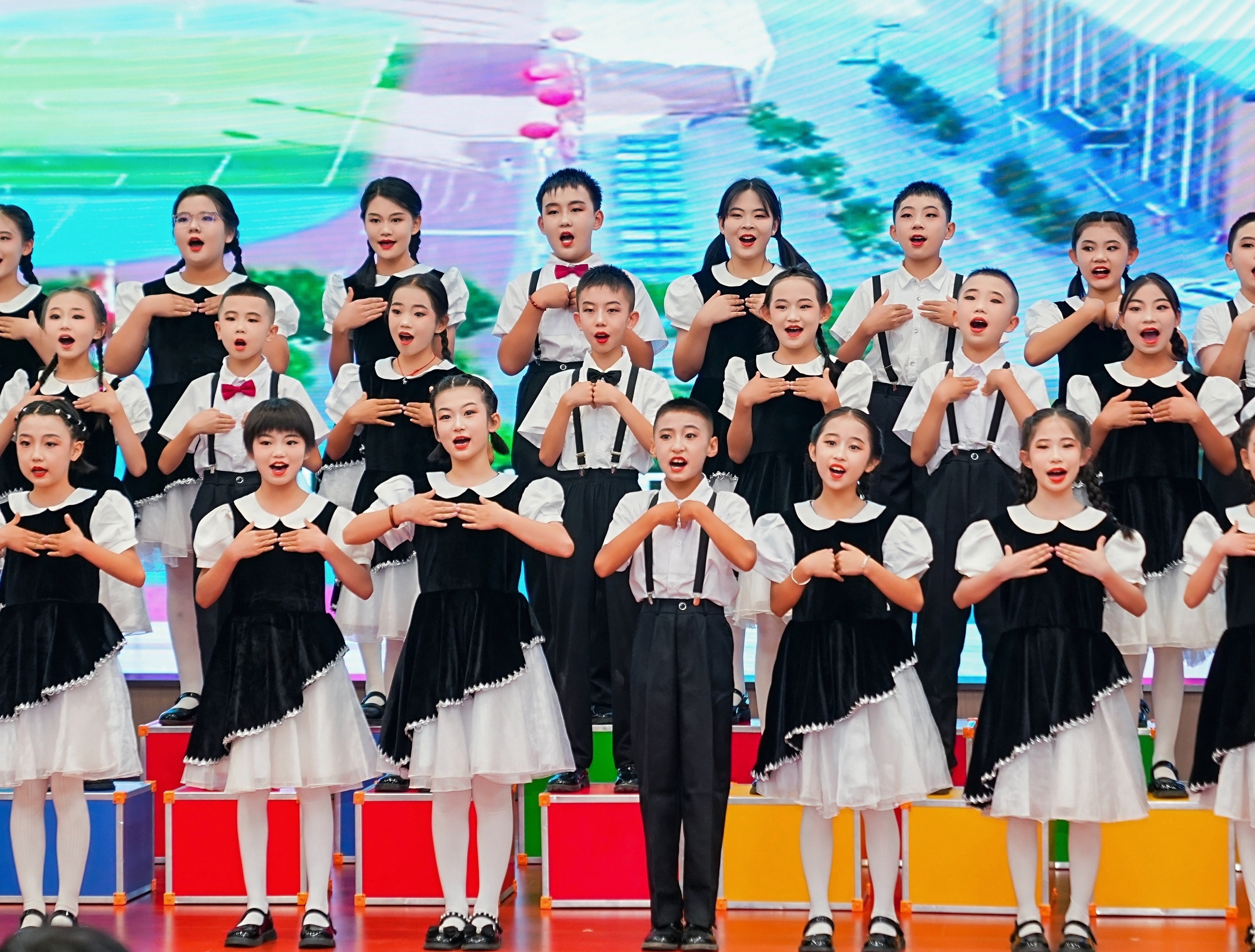 让“书香有径”成为每一所学校的日常风景——第二届全民阅读师训活动在甘肃定西成功举办
