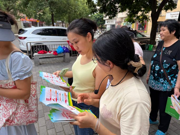 读懂无偿献血,传递人间温情 ——径贝社区开展无偿献血科普宣传活动