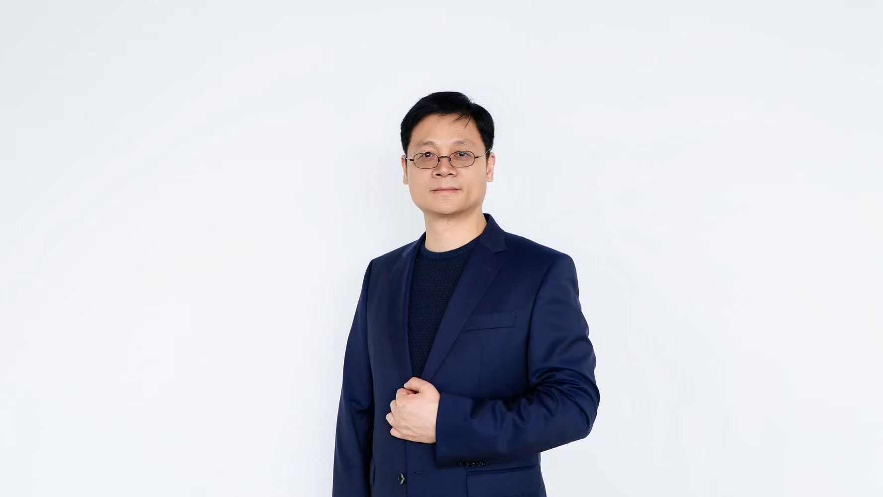 (智澄AI创始人、首席执行官胡鲁辉)
