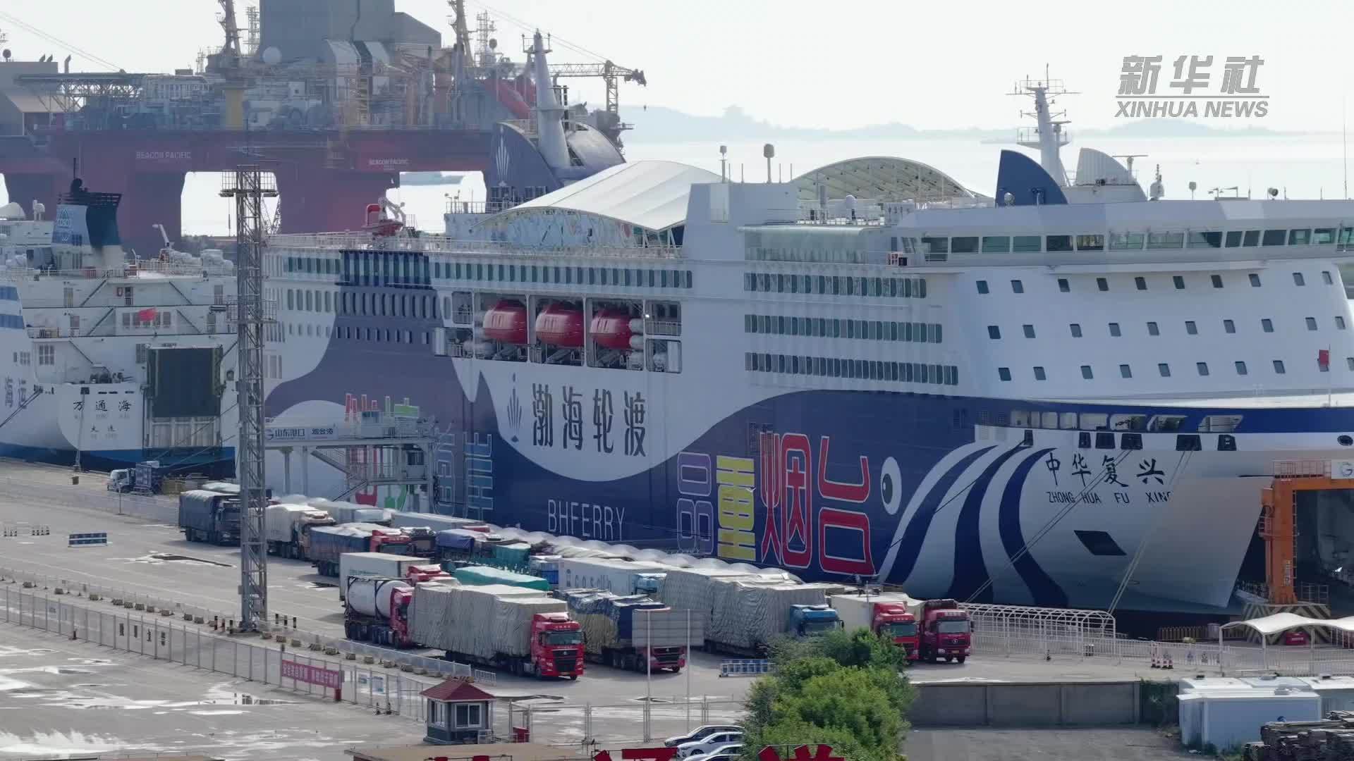 无人码头联通江海 数智赋能绿色港口建设