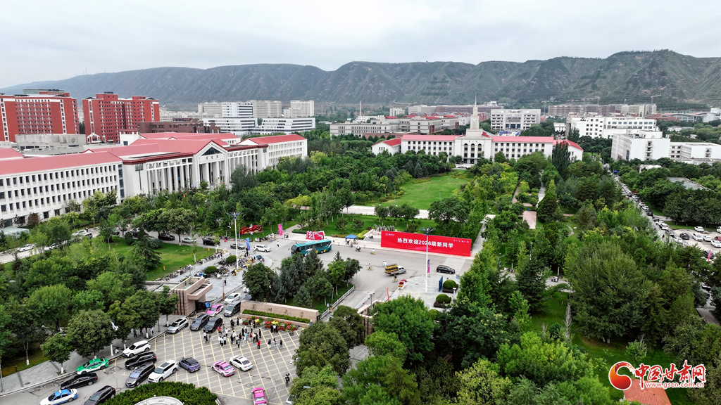 8月28日,航拍镜头下的兰州大学榆中校区,雨后校园静谧而美丽。