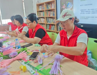 “指尖疗愈,轻心前行”--麻布社区志愿者减压互助小组圆满收官