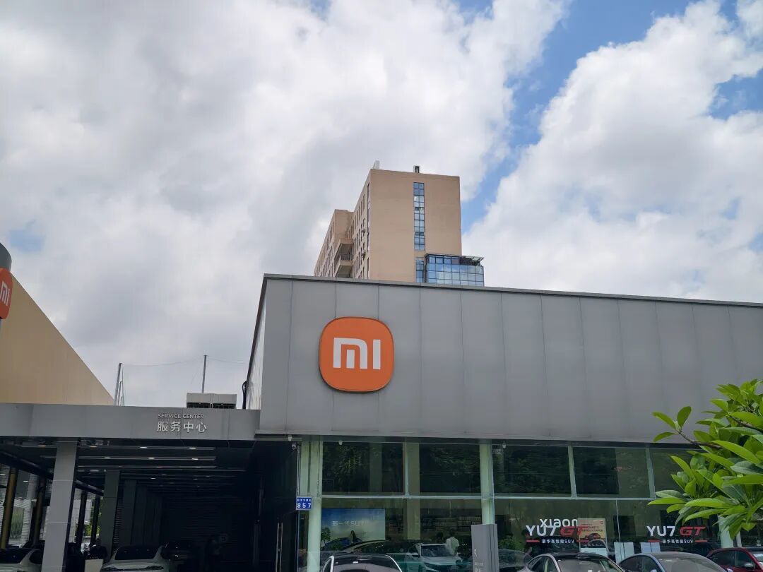 店门口.jpg