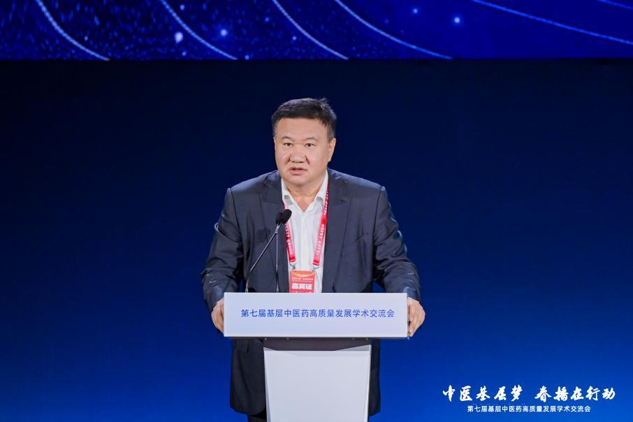 中国工程院院士、全国中医运动医学中心主任朱立国。主办方图