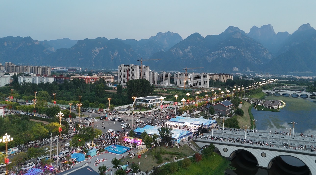 持续14天!华阴打造“赛事+市集+演艺”夜间消费新场景