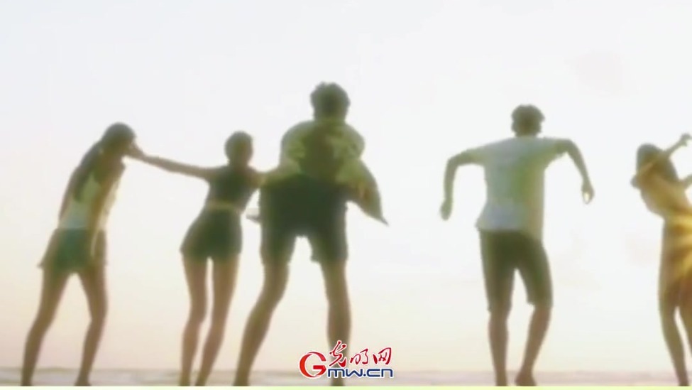@同学们，奔赴新学期｜那些细碎温暖的瞬间，拼凑出盛夏少年的模样