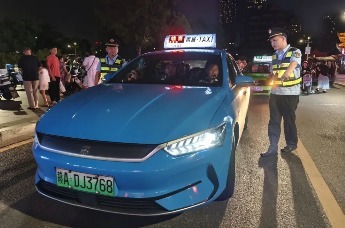 В Нанчине завершена масштабная кампания по упорядочиванию работы такси
