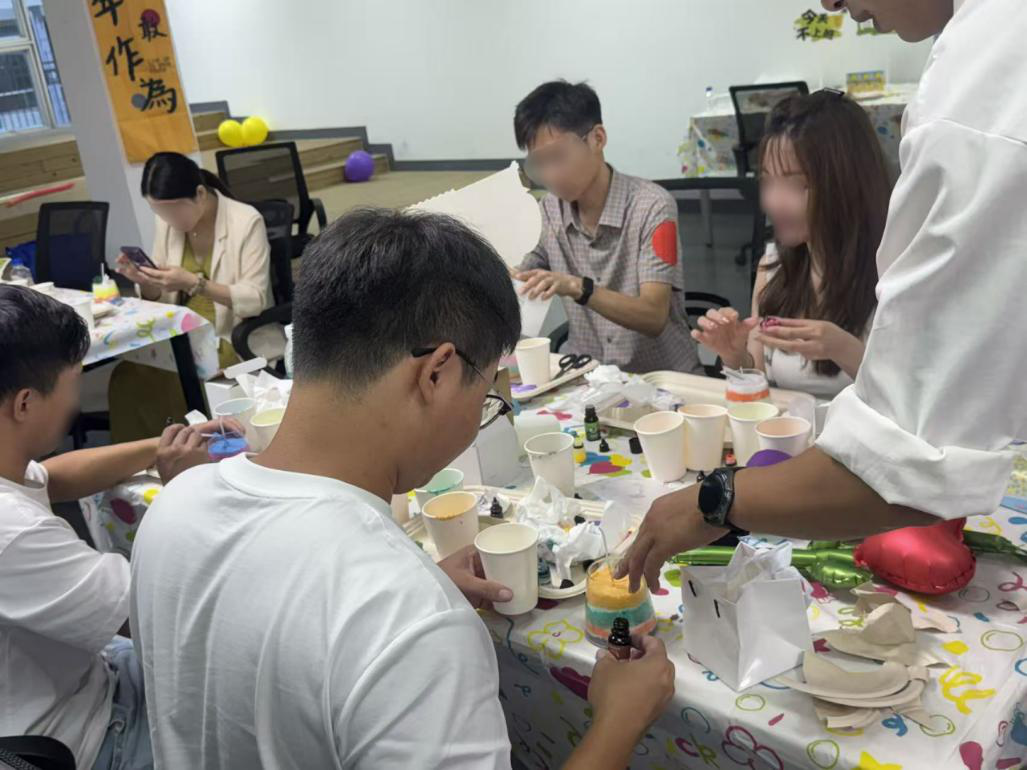 “以趣相聚 七夕觅友”西乡街道固兴社区开展青年交友会活动