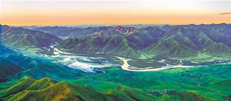 甘肃黄河首曲国家级自然保护区风景如画